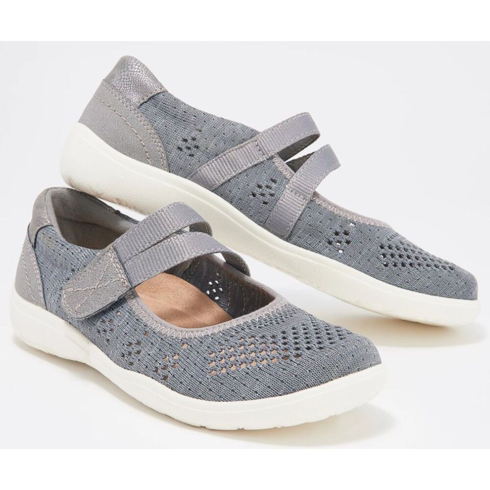 Earth Origins Gray Knit Mary Jane Flats